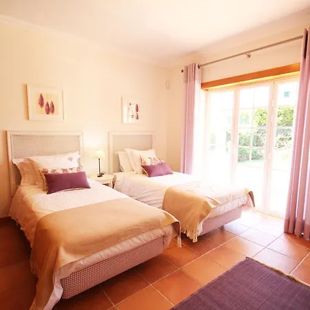 빌라 Casa Jessibelle Amoreira (Leiria)